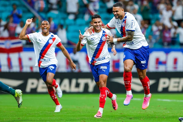 Bahia x Chapecoense: veja como foi a vitória por 2 a 0 do Tricolor, com gols de Rodrigo Nestor e Román Gómez.