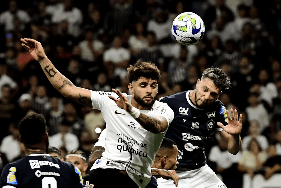 Danilo entra em campo, Corinthians vence e Botafogo tropeça. Veja como a rodada do Brasileirão enfraqueceu a negociação do Palmeiras por Danilo.