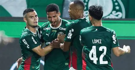 Volta do Brasileirão: Palmeiras lidera com 41 pontos, mas histórico mostra que líder da parada raramente é campeão. Veja a tabela completa.